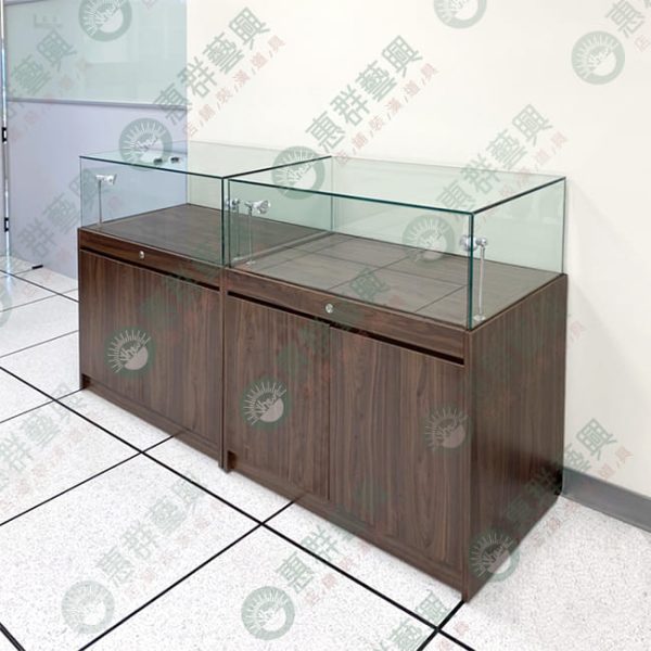 ws小型玻璃展示櫃(木底櫃)-02