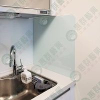 WS小尺寸弧形阻隔烤漆白玻屏風WSP177-01