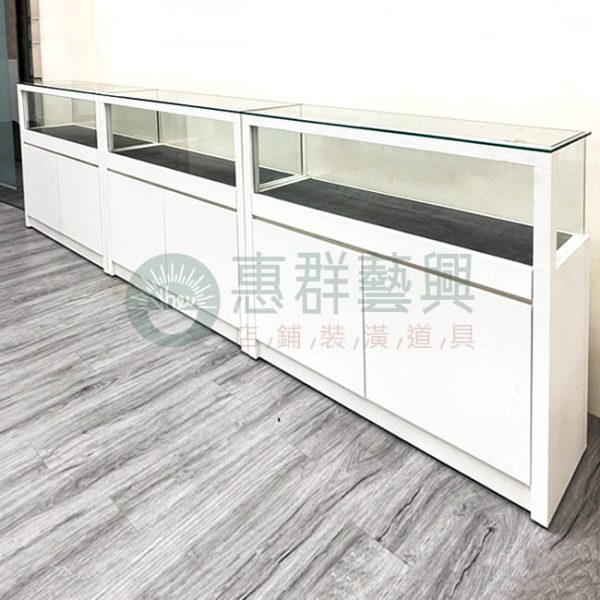 ws小型白框玻璃展示櫃-01