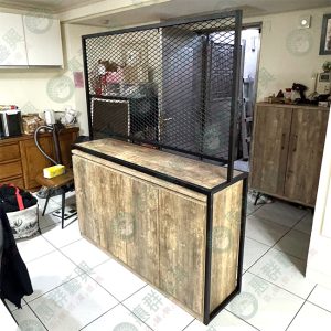 造型黑框菱格網木底櫃陳列架