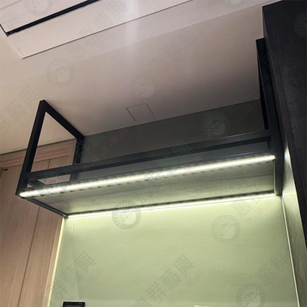 ws極簡單層吊杯架-雙條led燈-01