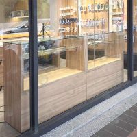 ws小型雙層造型玻璃展示櫃-02